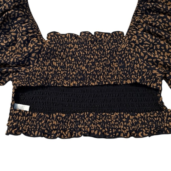 🌹NWT/BAEVELY BALLOON SLEEVE LEOPARD PRINT CROP TOP - Picture 5 of 5